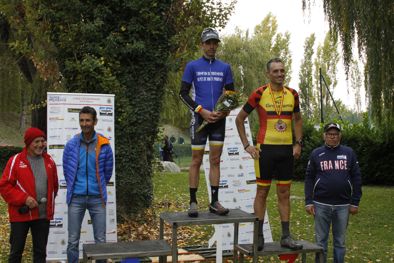 Podium Master 04
